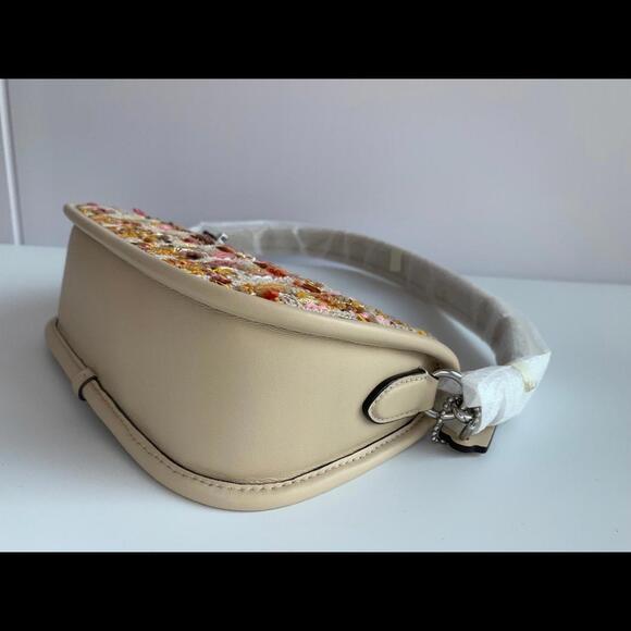 Coach Swinger 20 In Tweed LH/NEUTRAL NWOT - Picture 6 of 8